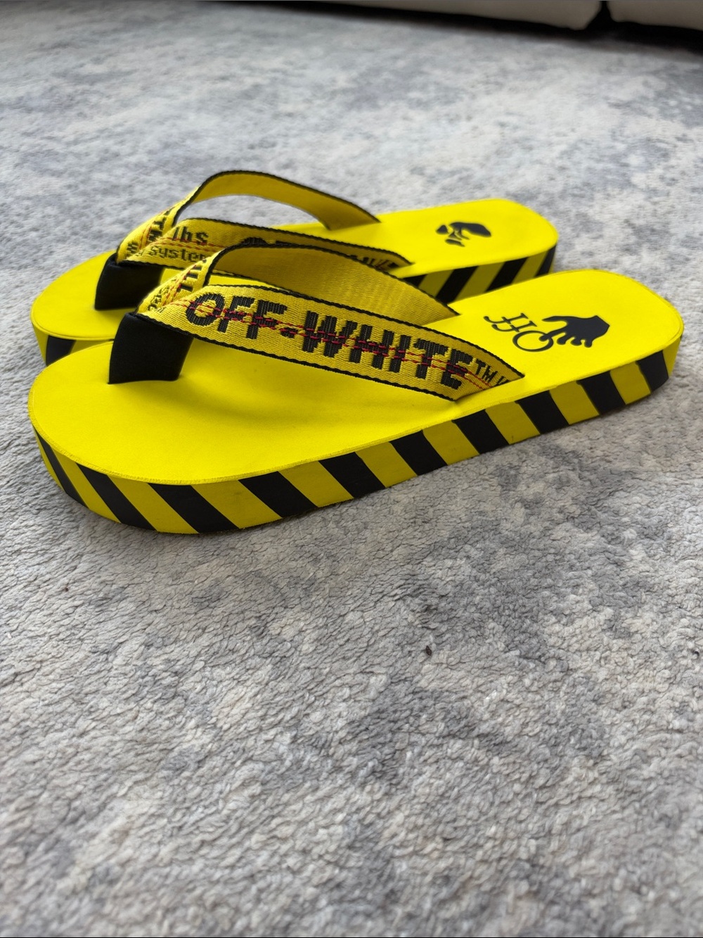 New Off-White Industrial Flip Flops Yellow Platform Mens Sz 11.5